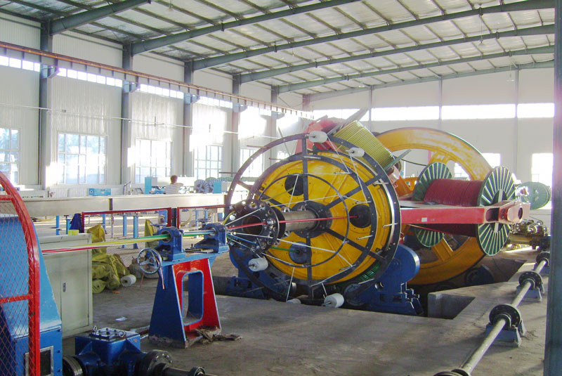 SV100872搖籃式成纜機