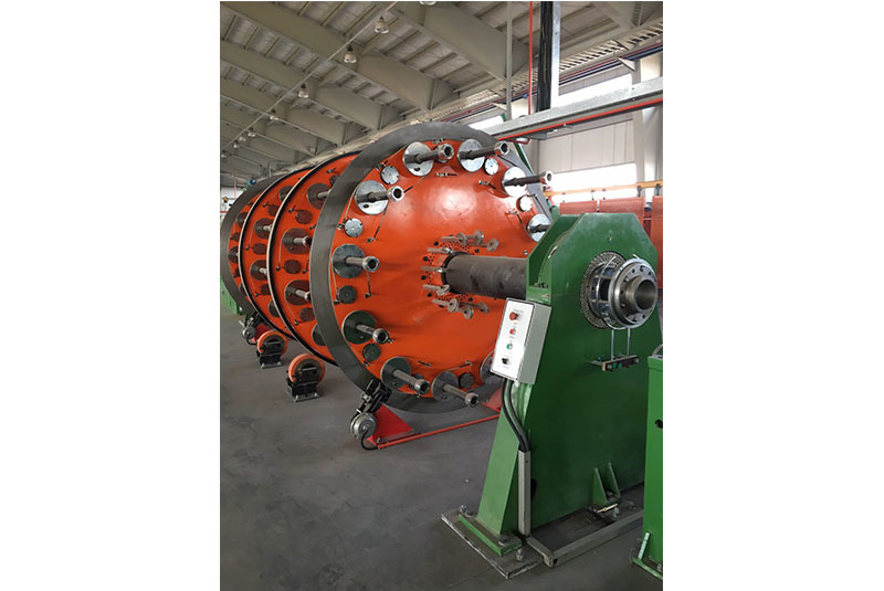 HC200-400盤式銅絲/鋼絲屏蔽機機組